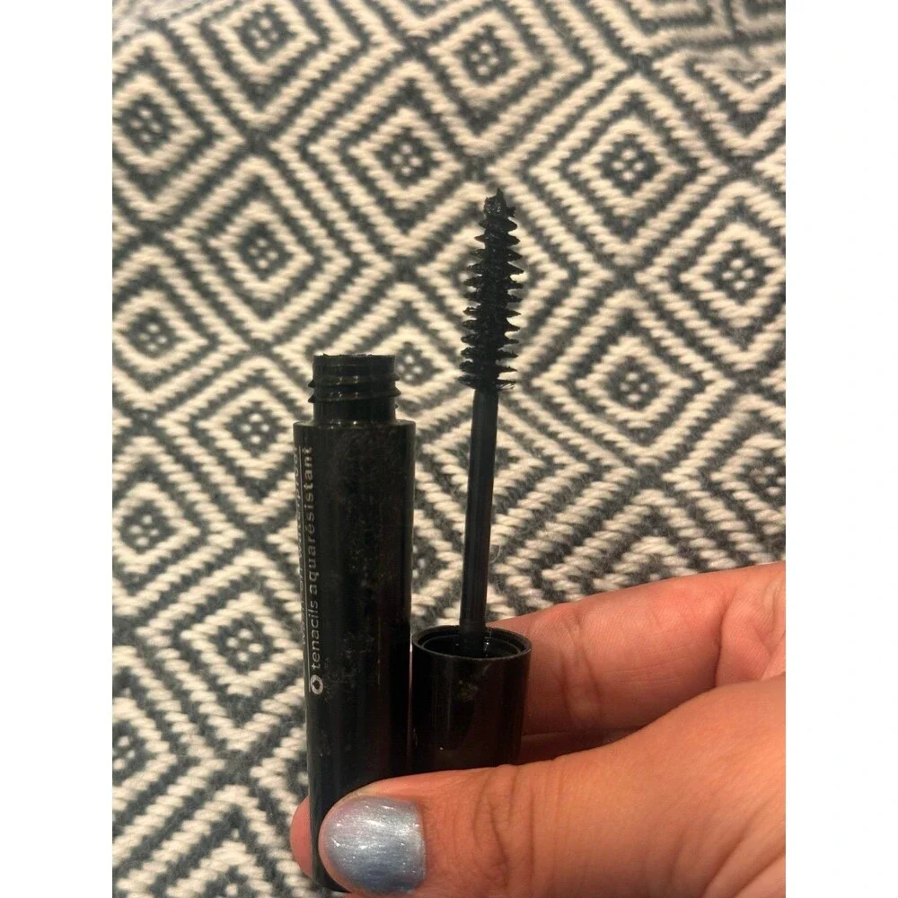 Avon Wash-Off Waterproof Mascara - Black